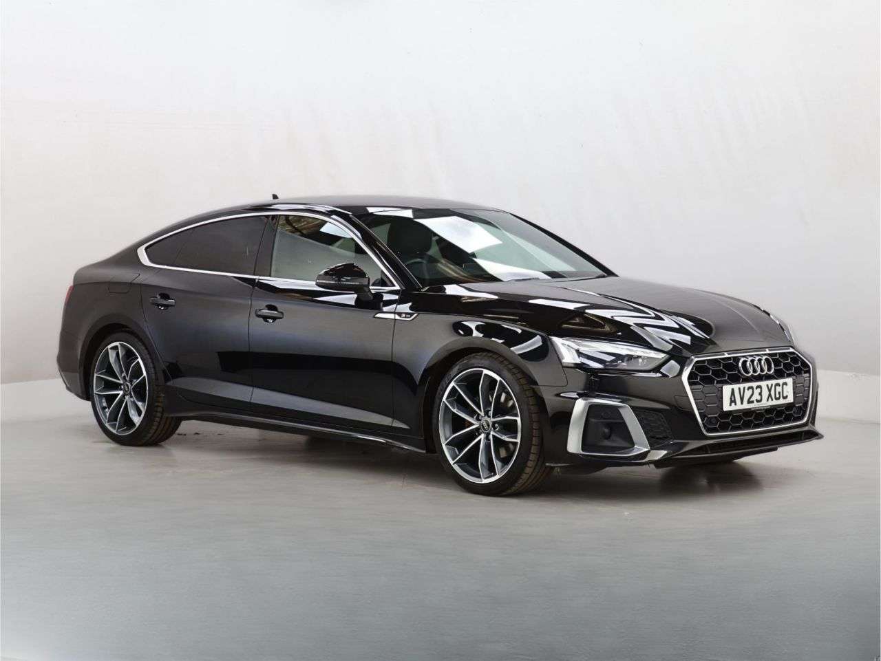 A 2023 AUDI A5 2.0 TDI 35 S line Sportback 5dr Diesel S Tronic Euro 6 (s/s) (163 ps) A 2023 AUDI A5 2.0 TDI 35 S line Sportback 5dr Diesel S Tronic Euro 6 (s/s) (163 ps)