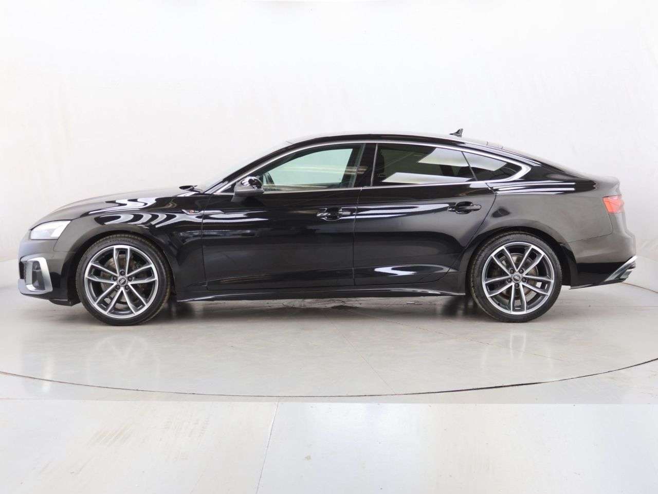 2022 AUDI A5 2022 AUDI A5