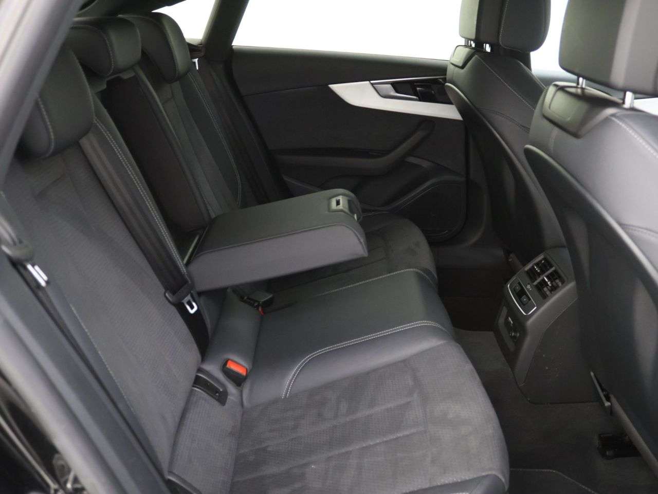 2022 AUDI A5 2022 AUDI A5
