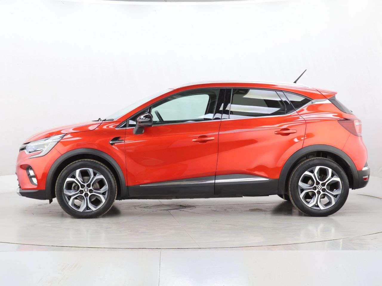 2022 RENAULT CAPTUR 2022 RENAULT CAPTUR