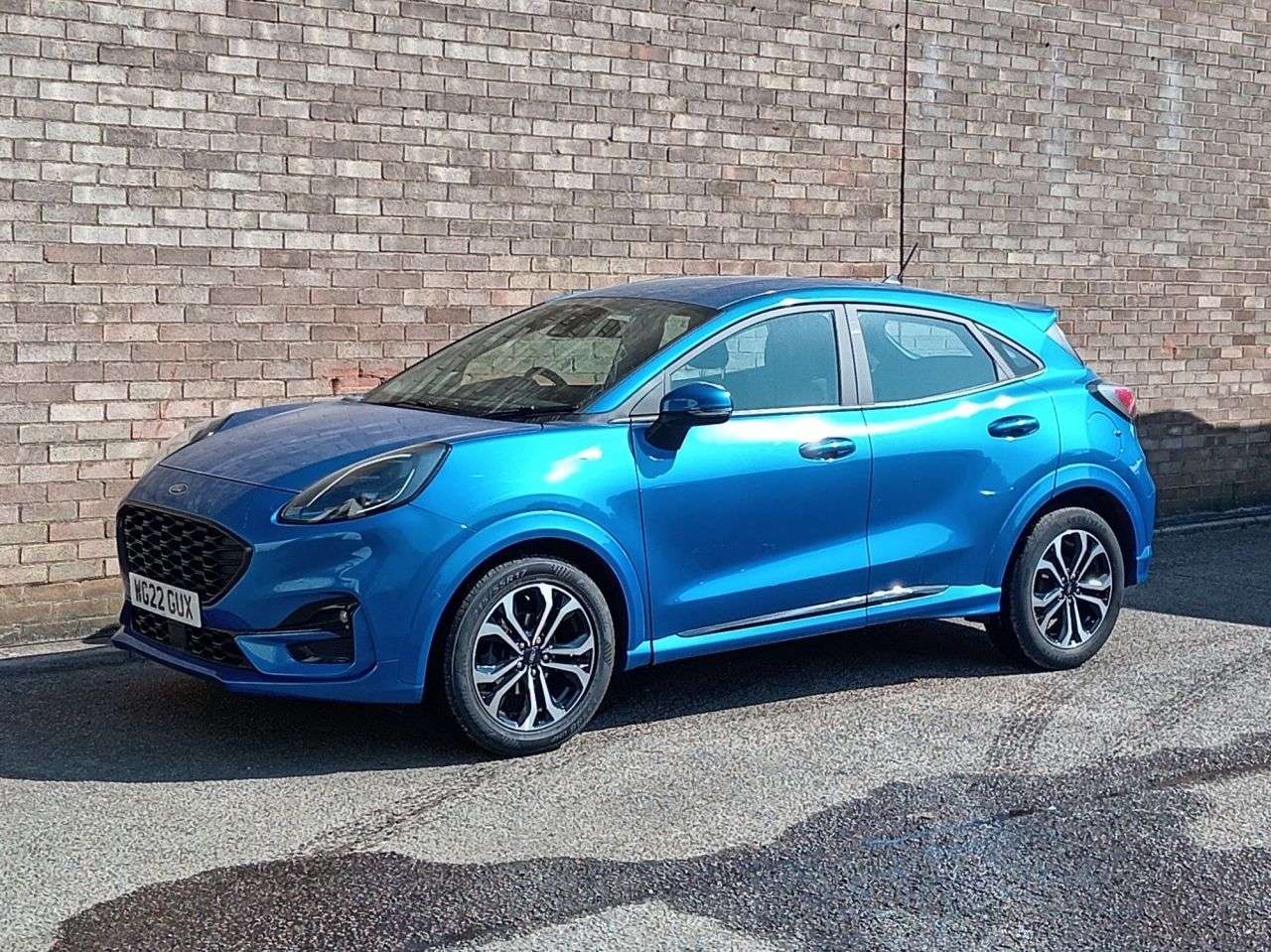 A 2022 FORD PUMA 1.0T EcoBoost MHEV ST-Line SUV 5dr Petrol Hybrid Manual Euro 6 (s/s) (125 p A 2022 FORD PUMA 1.0T EcoBoost MHEV ST-Line SUV 5dr Petrol Hybrid Manual Euro 6 (s/s) (125 p