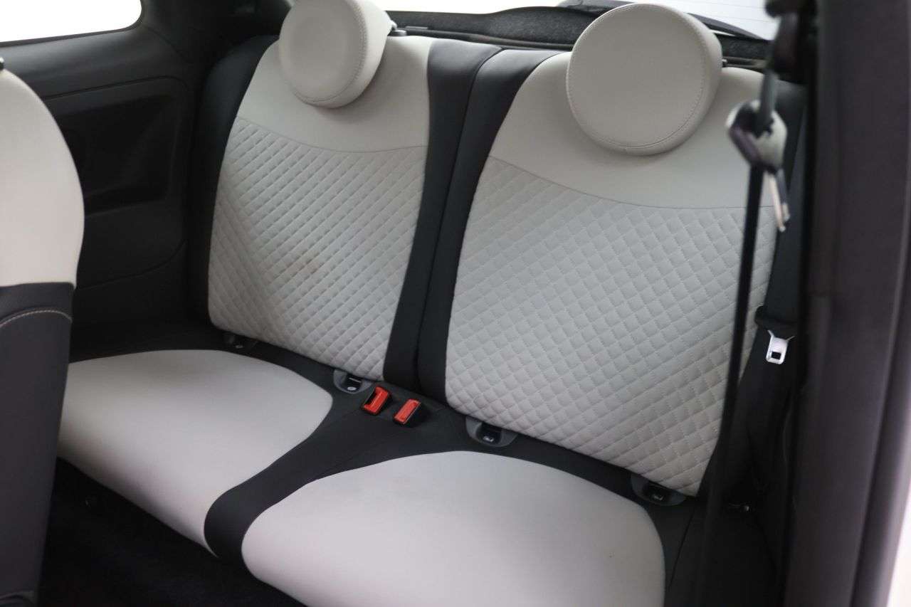 2023 FIAT 500 2023 FIAT 500