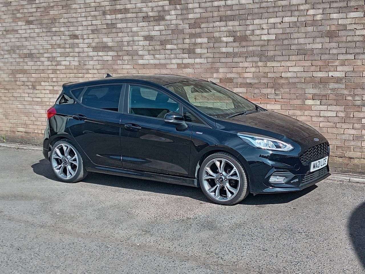 A 2021 FORD FIESTA 1.0T EcoBoost MHEV ST-Line X Edition Hatchback 5dr Petrol Manual Euro 6 (s/ A 2021 FORD FIESTA 1.0T EcoBoost MHEV ST-Line X Edition Hatchback 5dr Petrol Manual Euro 6 (s/