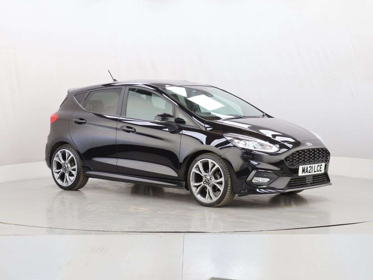 A 2021 FORD FIESTA 1.0T EcoBoost MHEV ST-Line X Edition Hatchback 5dr Petrol Manual Euro 6 (s/ A 2021 FORD FIESTA 1.0T EcoBoost MHEV ST-Line X Edition Hatchback 5dr Petrol Manual Euro 6 (s/