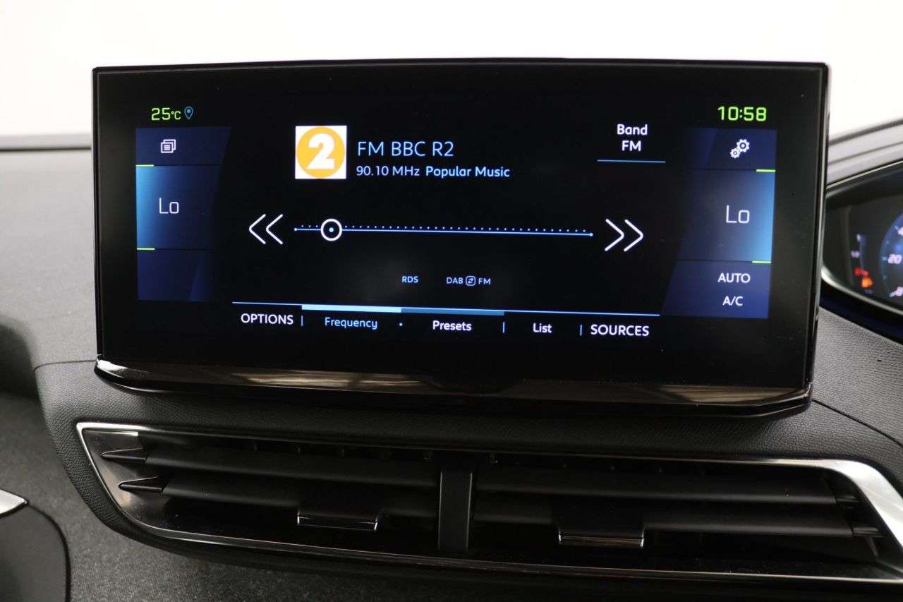 2023 PEUGEOT 3008 2023 PEUGEOT 3008