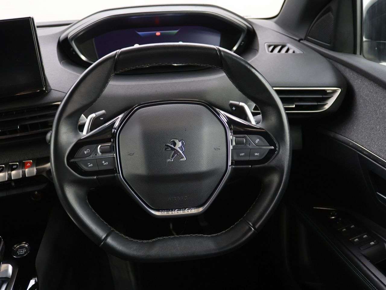 2023 PEUGEOT 3008 2023 PEUGEOT 3008