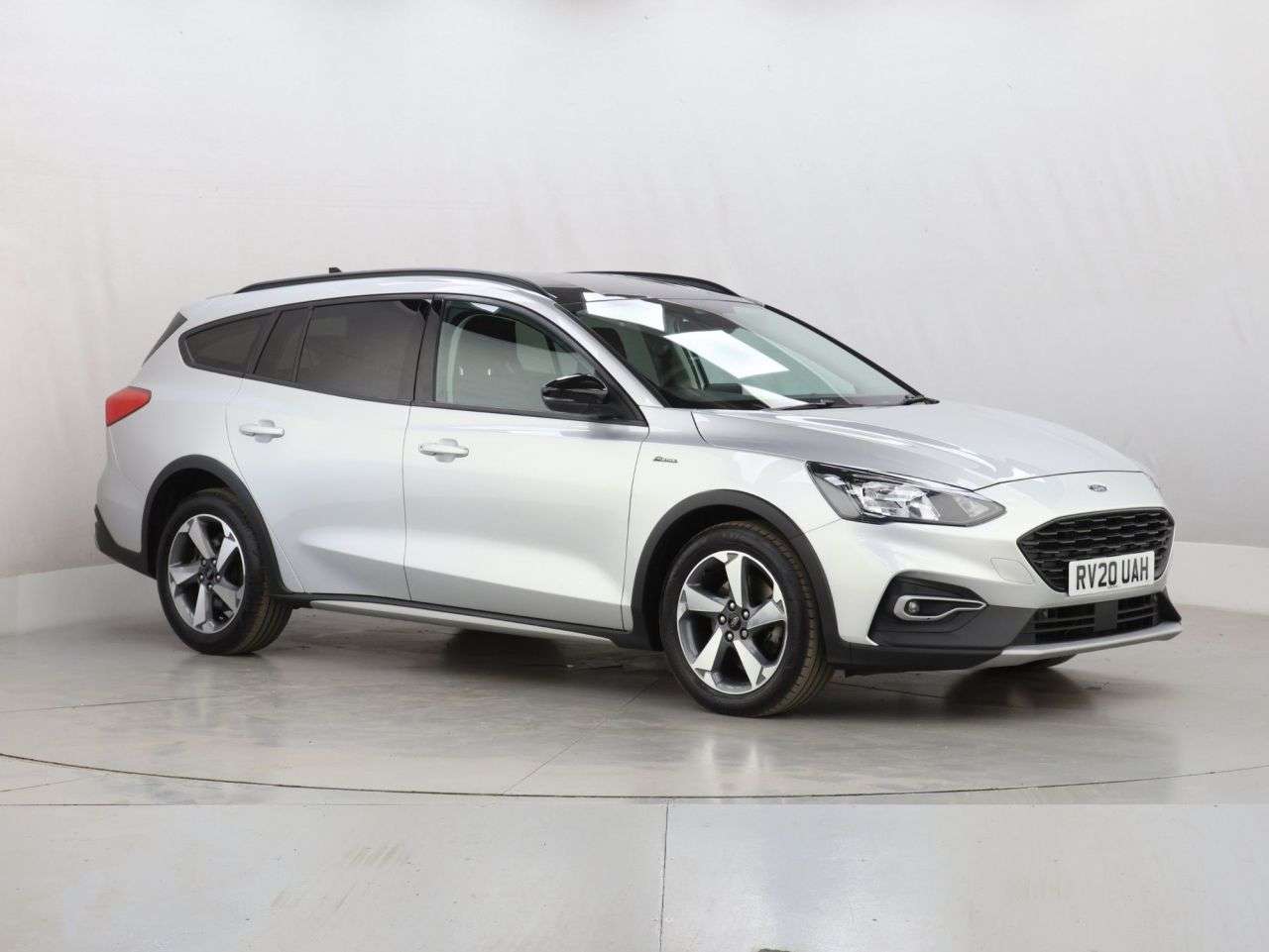 A 2020 FORD FOCUS 1.5 EcoBlue Active Estate 5dr Diesel Manual Euro 6 (s/s) (120 ps) A 2020 FORD FOCUS 1.5 EcoBlue Active Estate 5dr Diesel Manual Euro 6 (s/s) (120 ps)