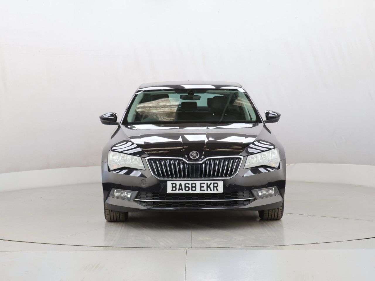 A 2019 SKODA SUPERB SE TECHNOLOGY TDI A 2019 SKODA SUPERB SE TECHNOLOGY TDI