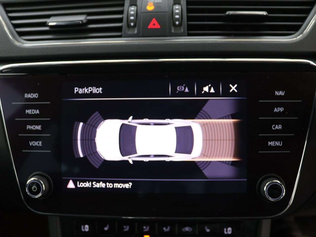 2019 SKODA SUPERB 2019 SKODA SUPERB