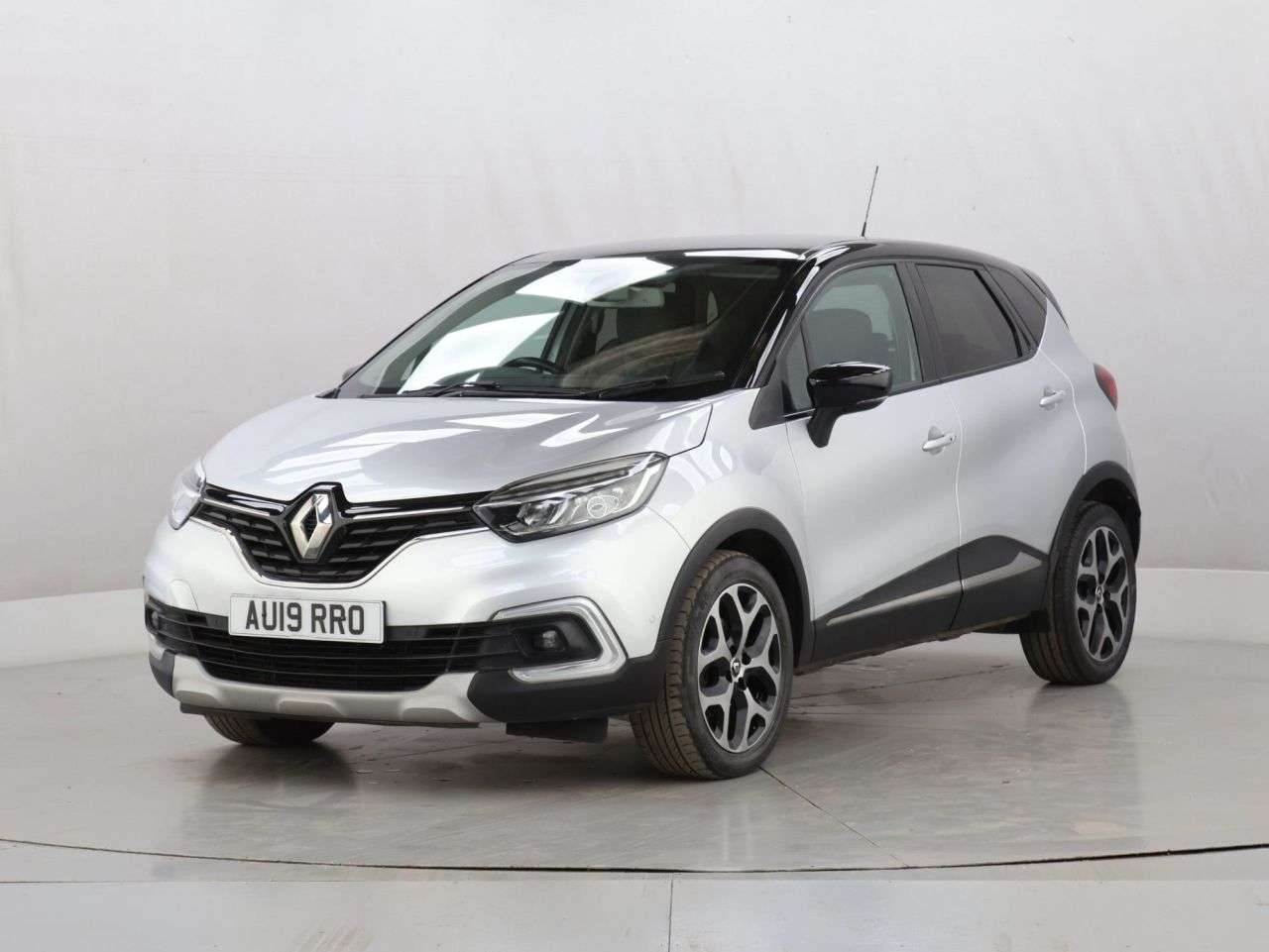 2019 RENAULT CAPTUR 2019 RENAULT CAPTUR