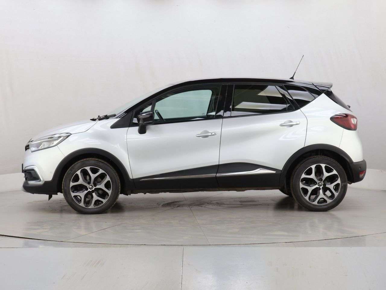 2019 RENAULT CAPTUR 2019 RENAULT CAPTUR