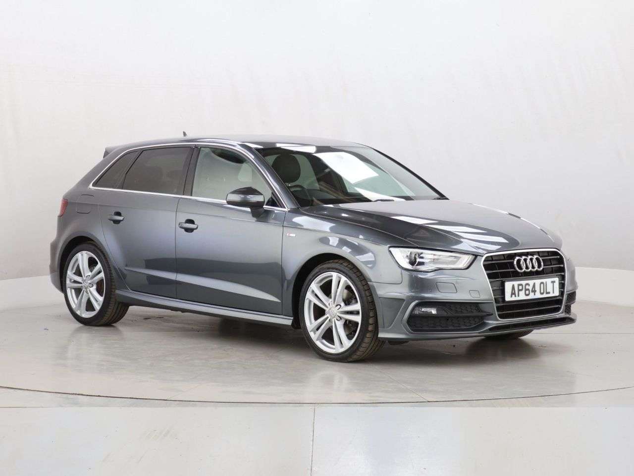 A 2014 AUDI A3 1.6 TDI S line Sportback 5dr Diesel Manual Euro 6 (s/s) (110 ps) Hatchback A 2014 AUDI A3 1.6 TDI S line Sportback 5dr Diesel Manual Euro 6 (s/s) (110 ps) Hatchback
