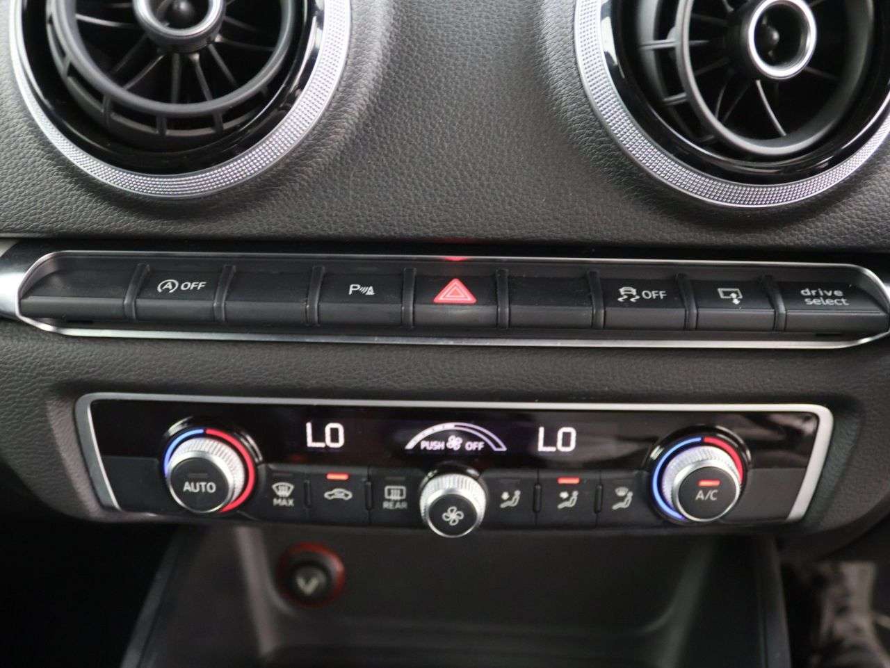 2014 AUDI A3 2014 AUDI A3