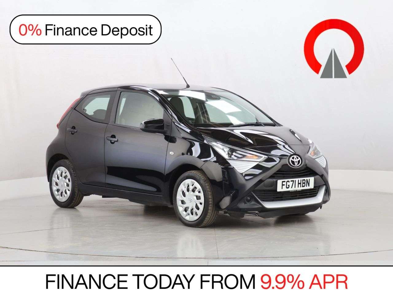 A 2022 TOYOTA AYGO 1.0 VVT-i x-play Hatchback 5dr Petrol Manual Euro 6 (s/s) (71 ps) A 2022 TOYOTA AYGO 1.0 VVT-i x-play Hatchback 5dr Petrol Manual Euro 6 (s/s) (71 ps)