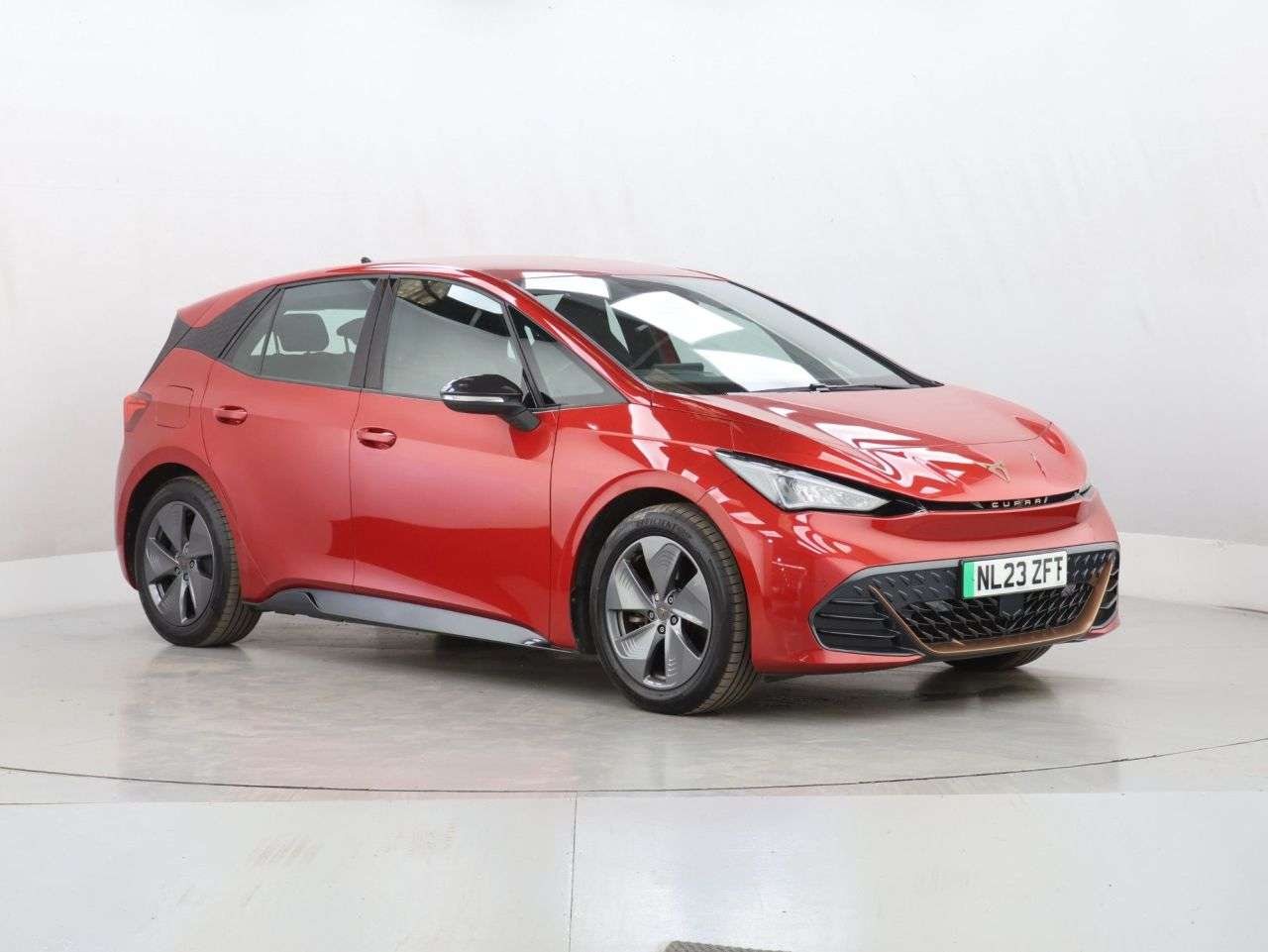 A 2023 CUPRA BORN 58kWh V1 Hatchback 5dr Electric Auto (204 ps) A 2023 CUPRA BORN 58kWh V1 Hatchback 5dr Electric Auto (204 ps)
