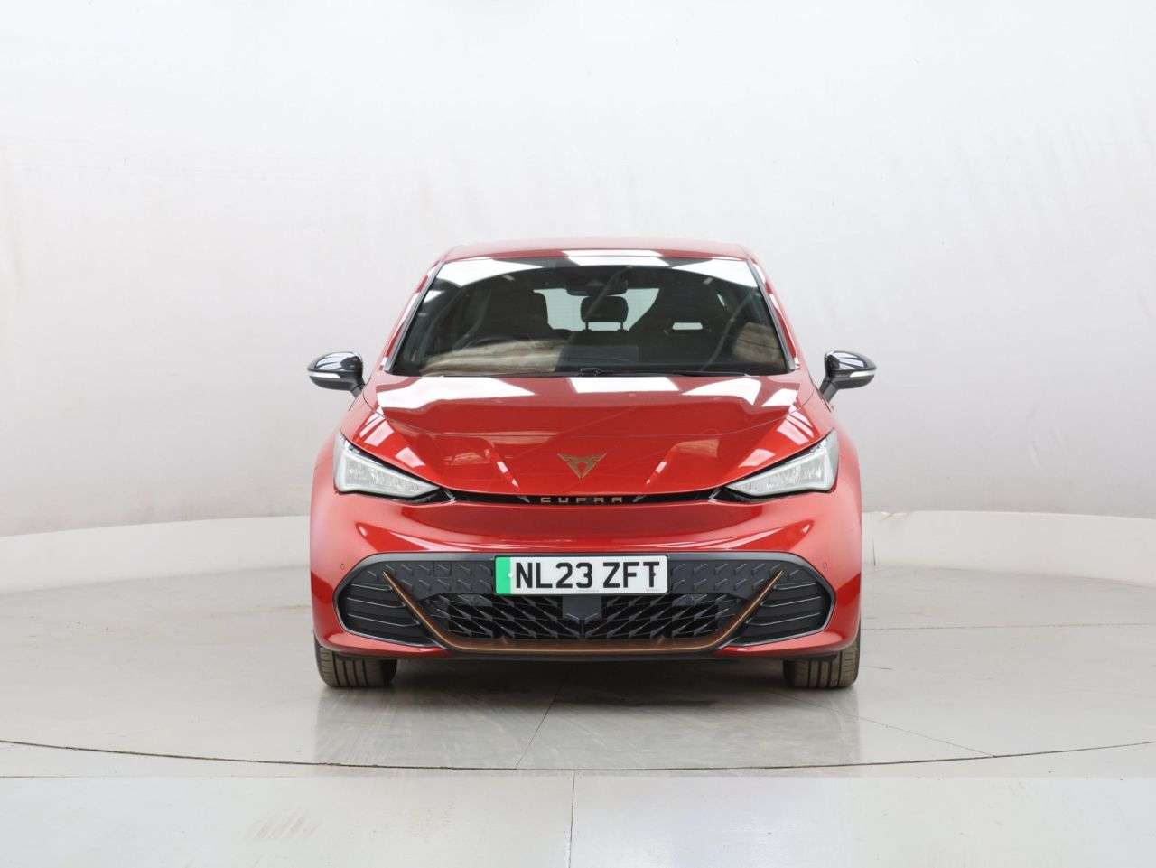 A 2023 CUPRA BORN 58kWh V1 Hatchback 5dr Electric Auto (204 ps) A 2023 CUPRA BORN 58kWh V1 Hatchback 5dr Electric Auto (204 ps)