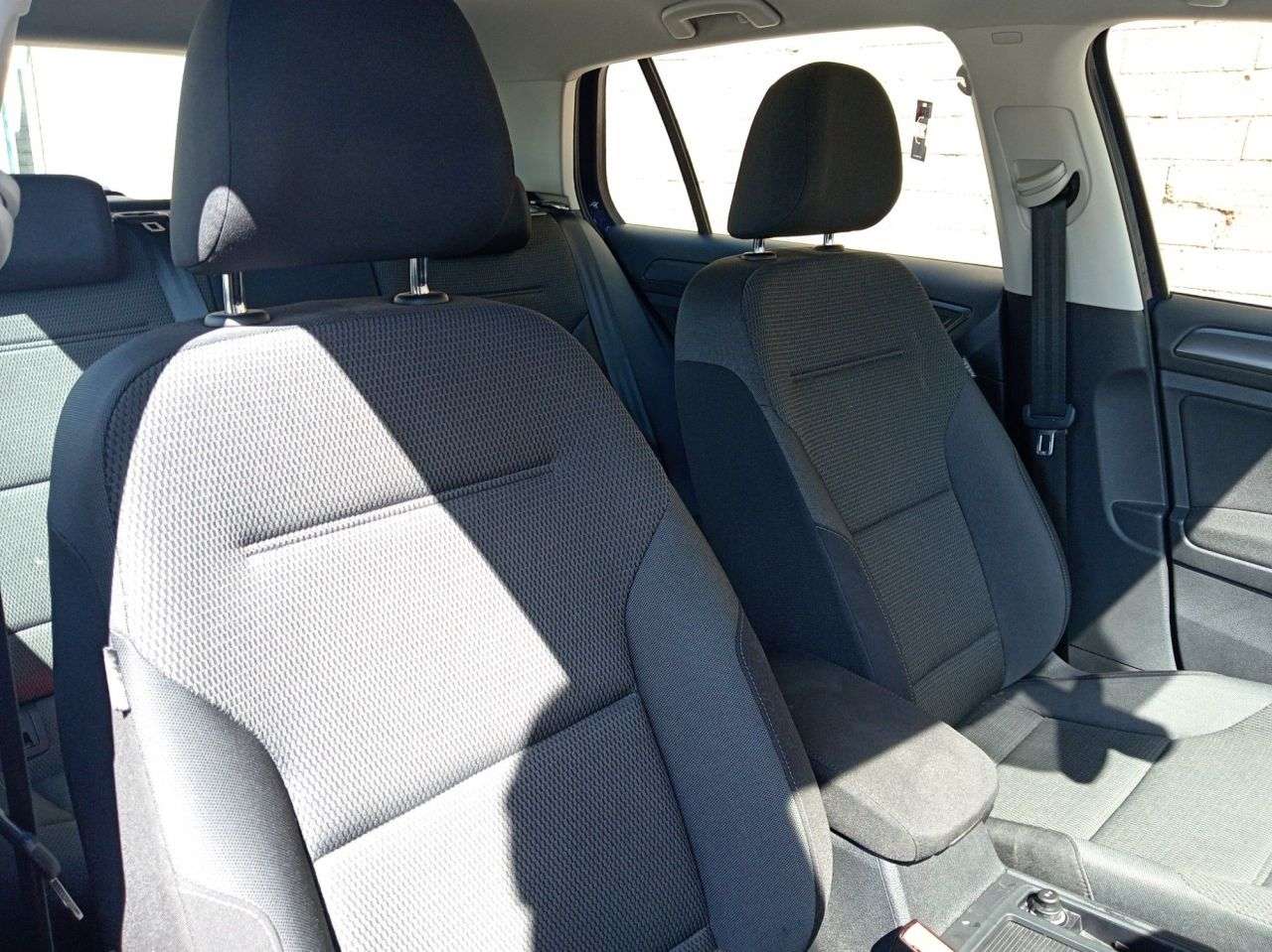 2019 VOLKSWAGEN E-GOLF 2019 VOLKSWAGEN E-GOLF