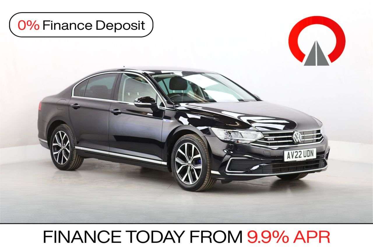 A 2022 VOLKSWAGEN PASSAT 1.4 TSI 13kWh GTE Saloon 4dr Petrol Plug-in Hybrid DSG Euro 6 (s/s) (218 ps A 2022 VOLKSWAGEN PASSAT 1.4 TSI 13kWh GTE Saloon 4dr Petrol Plug-in Hybrid DSG Euro 6 (s/s) (218 ps