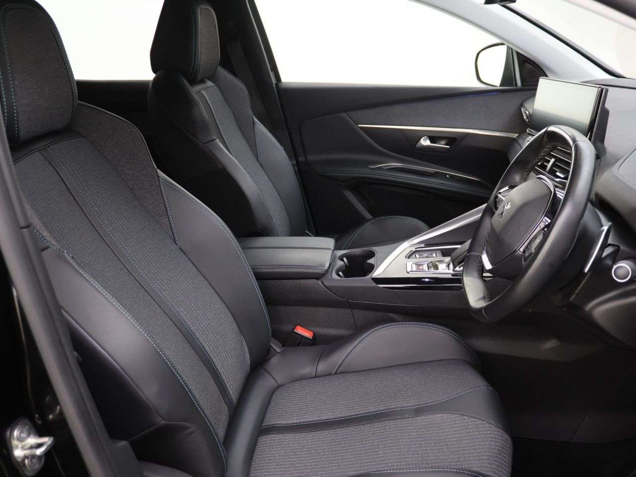2022 PEUGEOT 3008 2022 PEUGEOT 3008