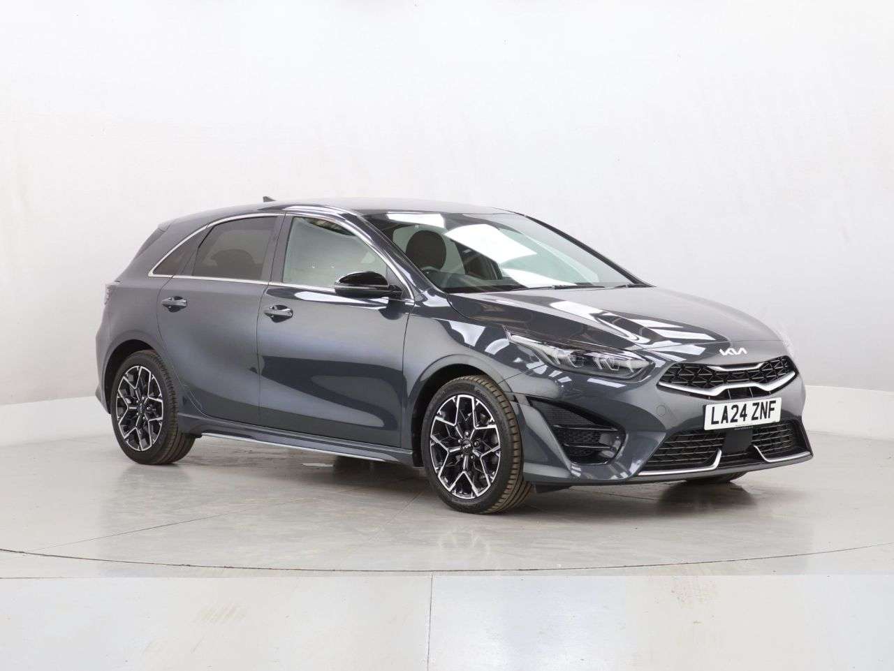 A 2024 KIA CEED 1.5 T-GDi GT-Line Hatchback 5dr Petrol Manual Euro 6 (s/s) (158 bhp) A 2024 KIA CEED 1.5 T-GDi GT-Line Hatchback 5dr Petrol Manual Euro 6 (s/s) (158 bhp)