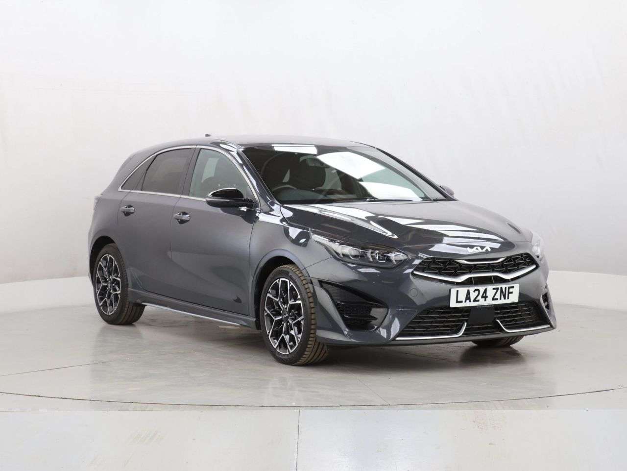 A 2024 KIA CEED 1.5 T-GDi GT-Line Hatchback 5dr Petrol Manual Euro 6 (s/s) (158 bhp) A 2024 KIA CEED 1.5 T-GDi GT-Line Hatchback 5dr Petrol Manual Euro 6 (s/s) (158 bhp)