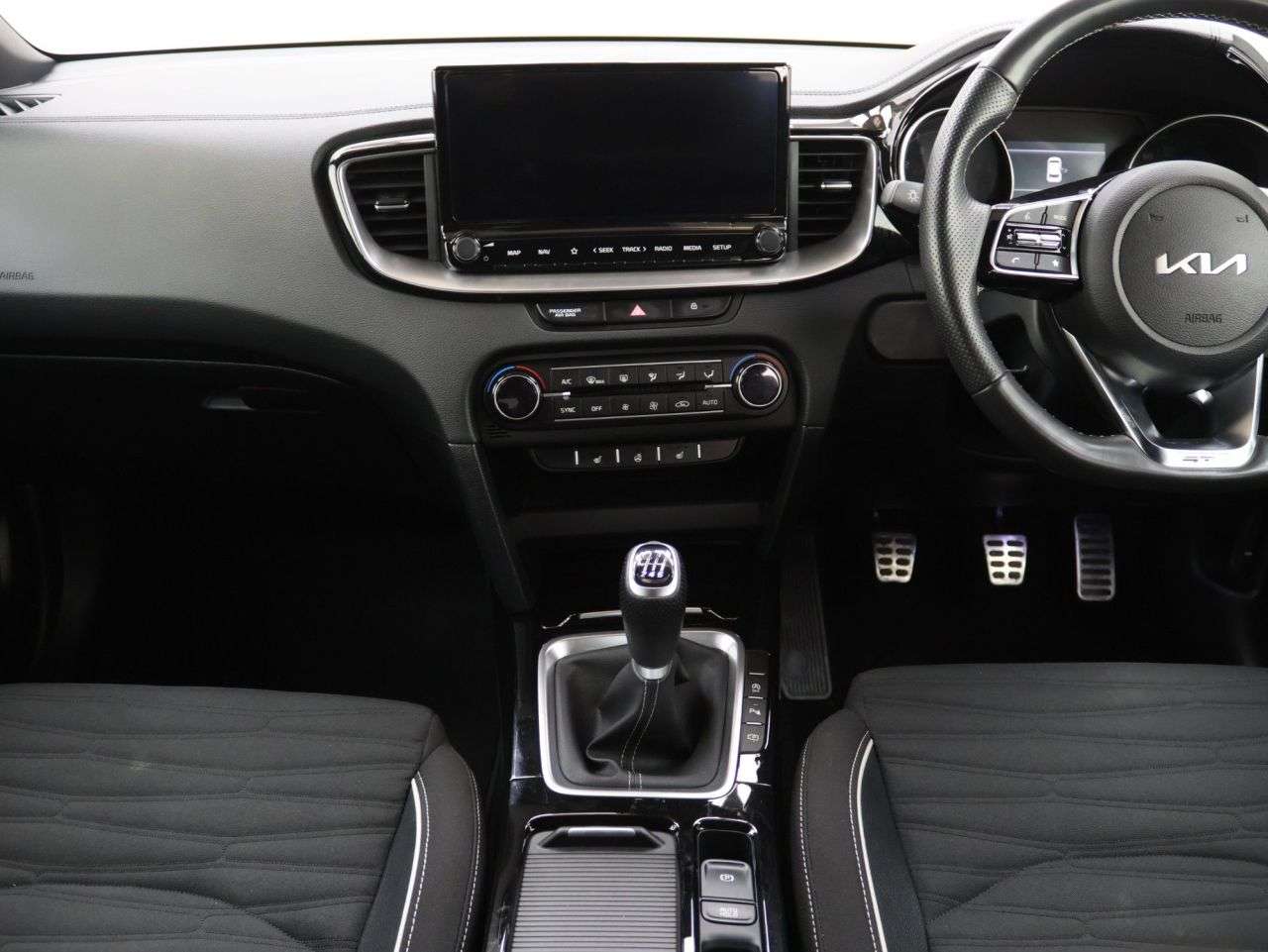 2024 KIA CEED 2024 KIA CEED
