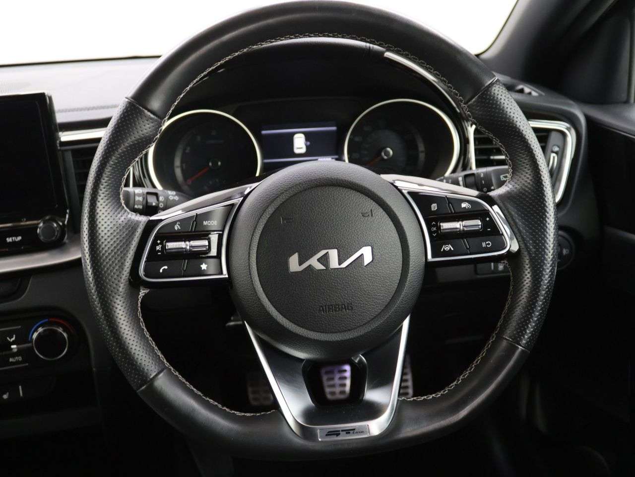 2024 KIA CEED 2024 KIA CEED