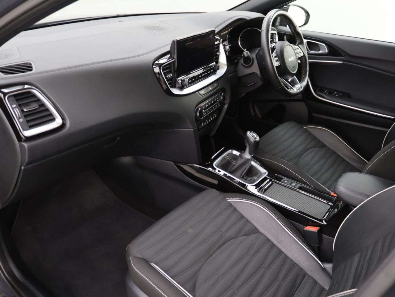 2024 KIA CEED 2024 KIA CEED
