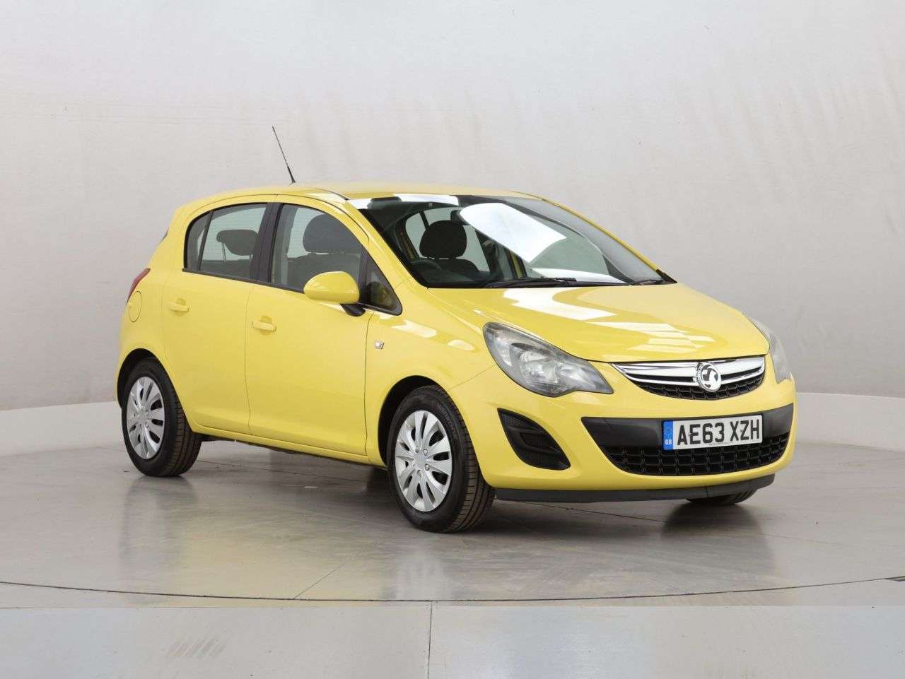 A 2013 VAUXHALL CORSA 1.4 16V Exclusiv Hatchback 5dr Petrol Auto Euro 5 (A/C) (100 ps) A 2013 VAUXHALL CORSA 1.4 16V Exclusiv Hatchback 5dr Petrol Auto Euro 5 (A/C) (100 ps)