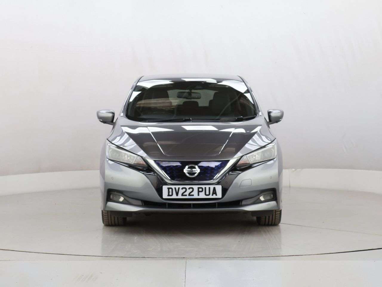 A 2022 NISSAN LEAF 40kWh N-Connecta Hatchback 5dr Electric Auto (150 ps) A 2022 NISSAN LEAF 40kWh N-Connecta Hatchback 5dr Electric Auto (150 ps)