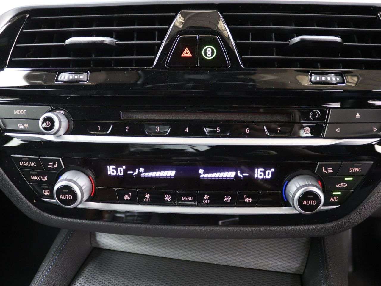2019 BMW 5 SERIES 2019 BMW 5 SERIES