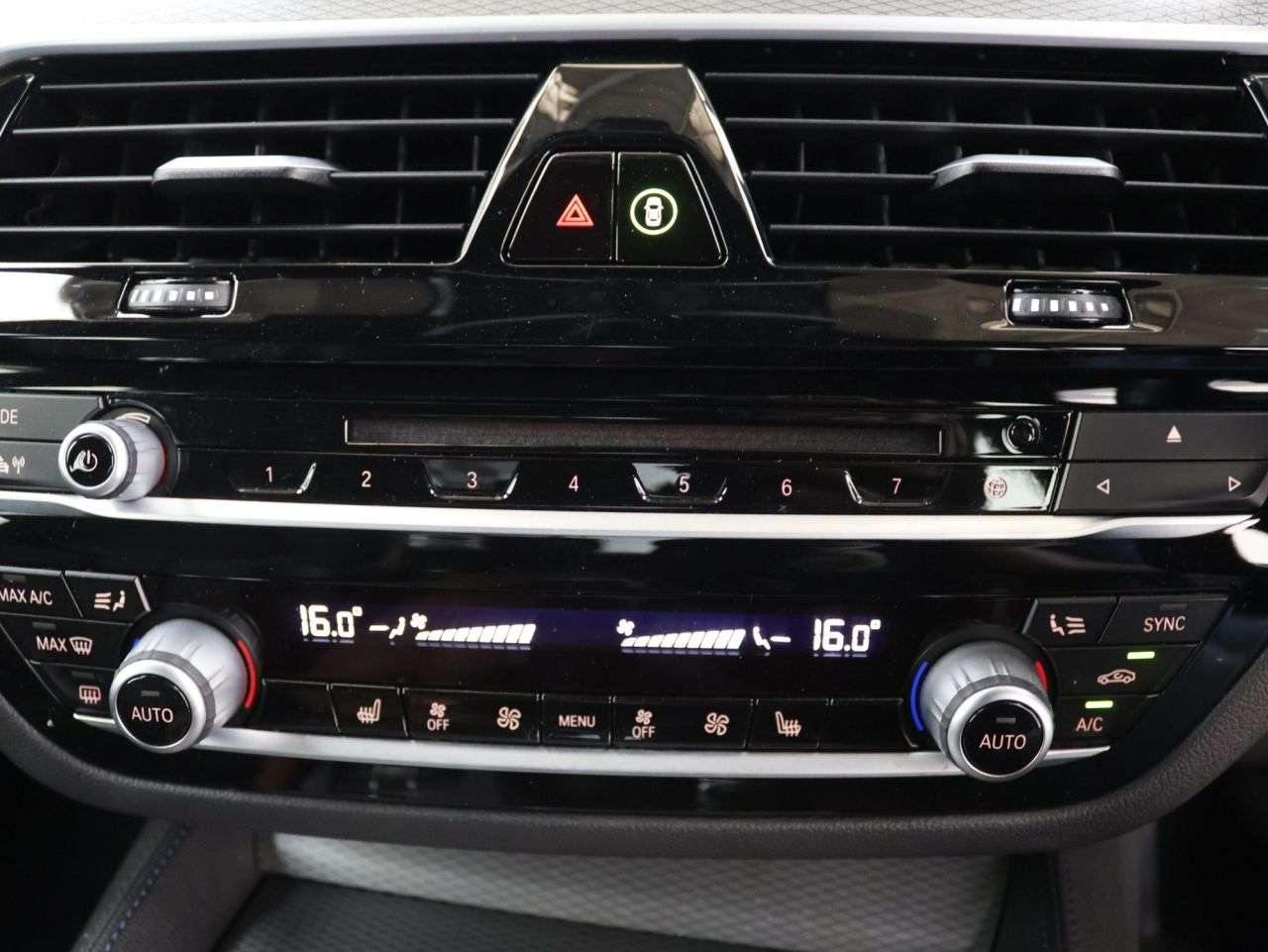2019 BMW 5 SERIES 2019 BMW 5 SERIES