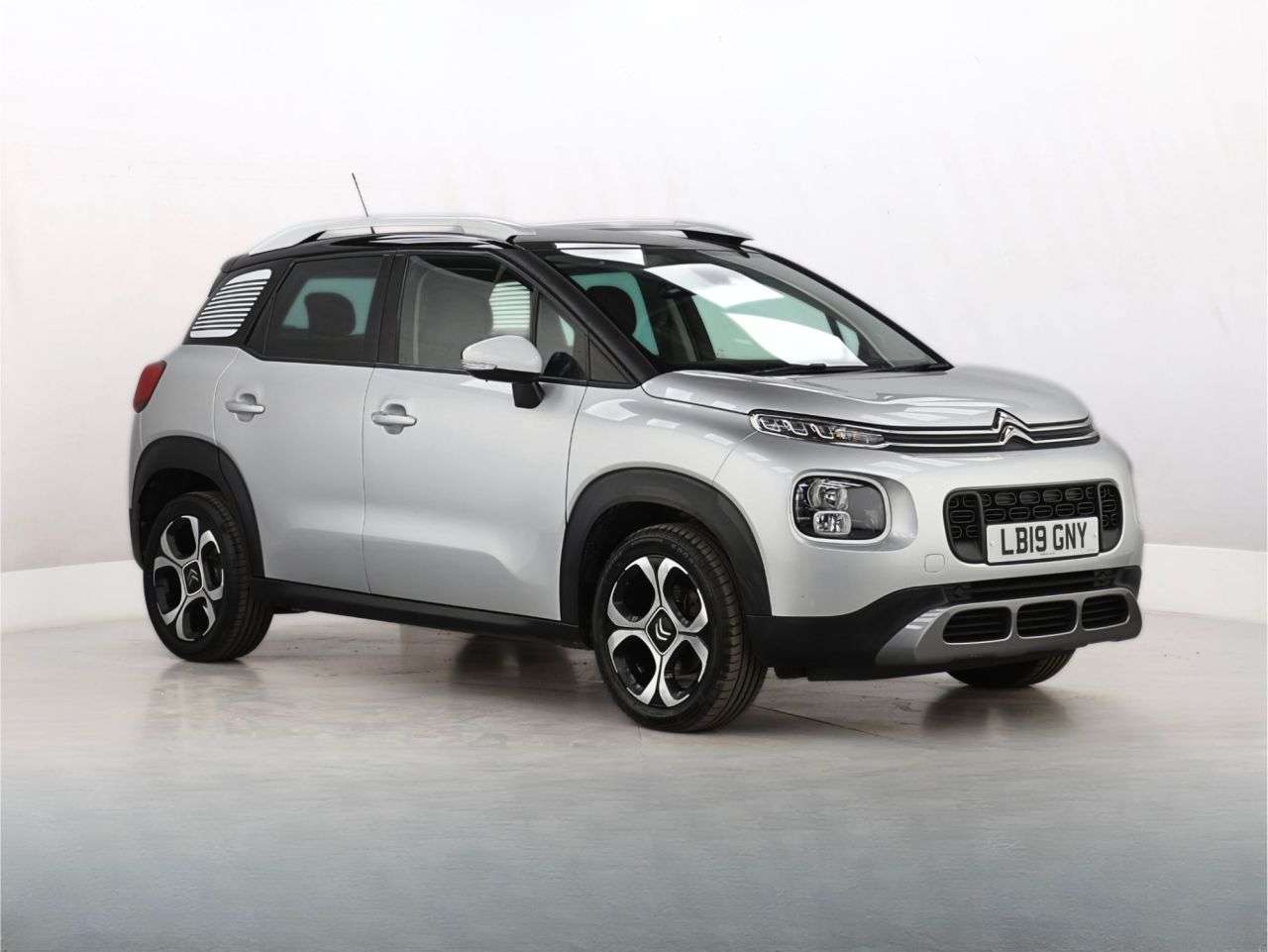 A 2019 CITROEN C3 AIRCROSS 1.2 PureTech GPF Flair SUV 5dr Petrol Manual Euro 6 (s/s) (130 ps) A 2019 CITROEN C3 AIRCROSS 1.2 PureTech GPF Flair SUV 5dr Petrol Manual Euro 6 (s/s) (130 ps)