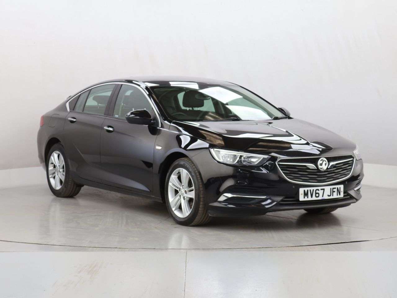 A 2017 VAUXHALL INSIGNIA 1.6 Turbo D ecoTEC BlueInjection Tech Line Nav Grand Sport 5dr Diesel Manua A 2017 VAUXHALL INSIGNIA 1.6 Turbo D ecoTEC BlueInjection Tech Line Nav Grand Sport 5dr Diesel Manua