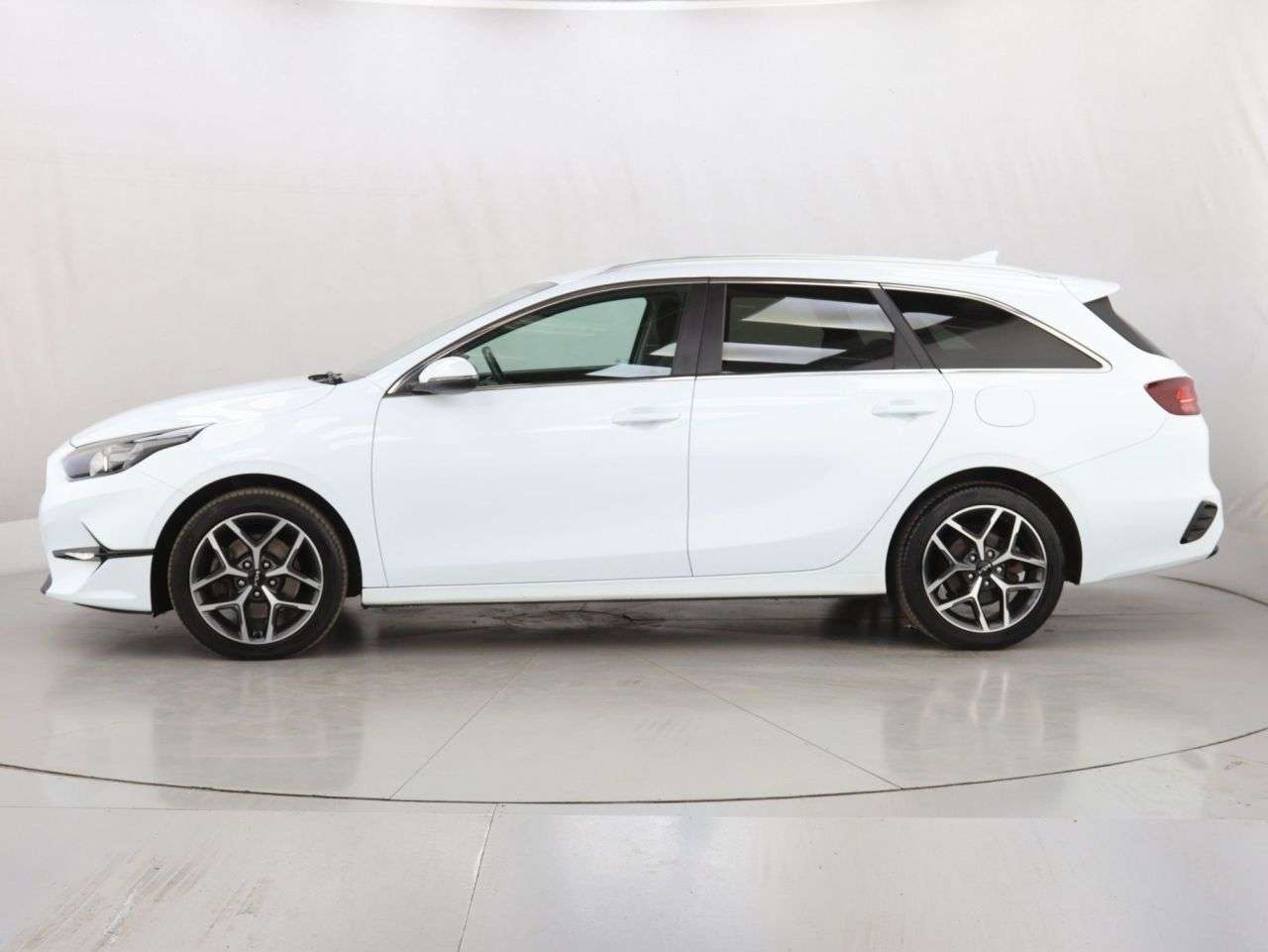 2022 KIA CEED 2022 KIA CEED
