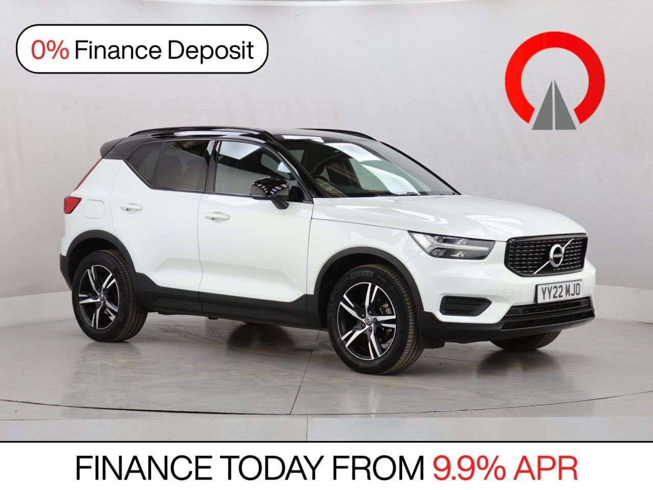 A 2022 VOLVO XC40 1.5 T3 R-Design SUV 5dr Petrol Manual Euro 6 (s/s) (163 ps) A 2022 VOLVO XC40 1.5 T3 R-Design SUV 5dr Petrol Manual Euro 6 (s/s) (163 ps)