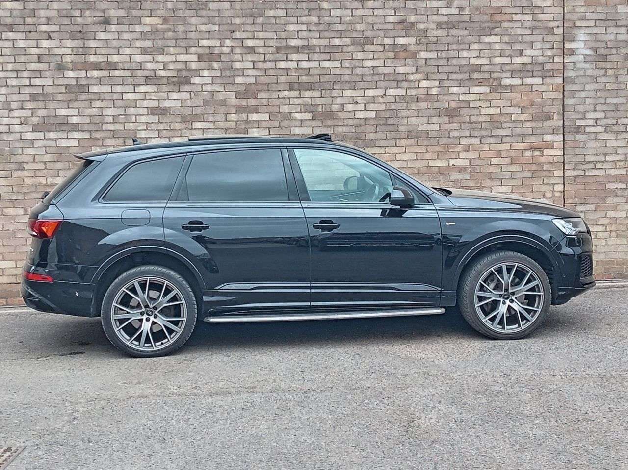 2020 AUDI Q7 2020 AUDI Q7