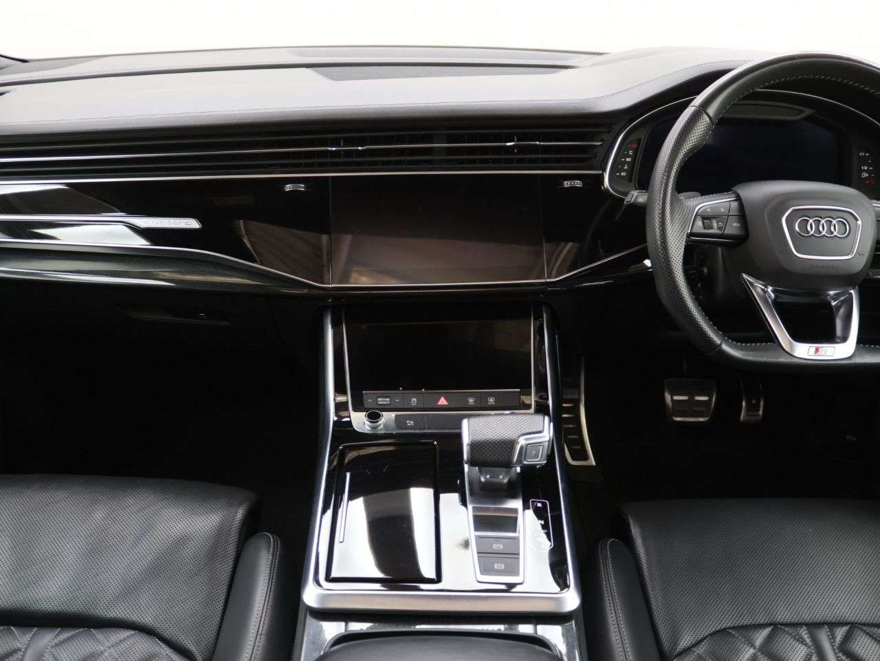 2020 AUDI Q7 2020 AUDI Q7