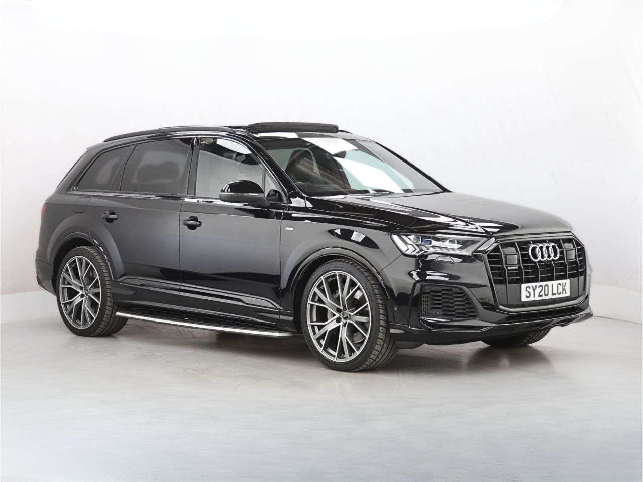 A 2020 AUDI Q7 TFSI QUATTRO S LINE VORSPRUNG A 2020 AUDI Q7 TFSI QUATTRO S LINE VORSPRUNG