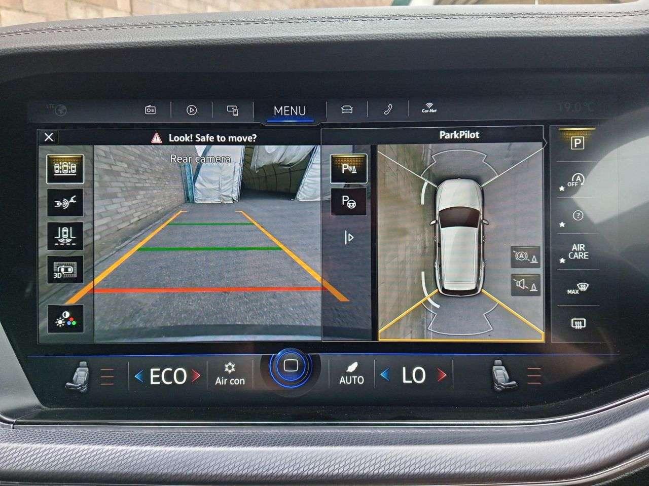 A 2020 VOLKSWAGEN TOUAREG V6 BLACK EDITION TSI A 2020 VOLKSWAGEN TOUAREG V6 BLACK EDITION TSI