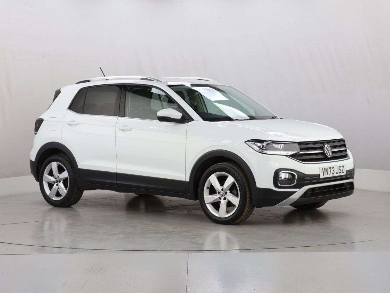 A 2023 VOLKSWAGEN T-CROSS 1.5 TSI EVO SEL SUV 5dr Petrol DSG Euro 6 (s/s) (150 ps) A 2023 VOLKSWAGEN T-CROSS 1.5 TSI EVO SEL SUV 5dr Petrol DSG Euro 6 (s/s) (150 ps)