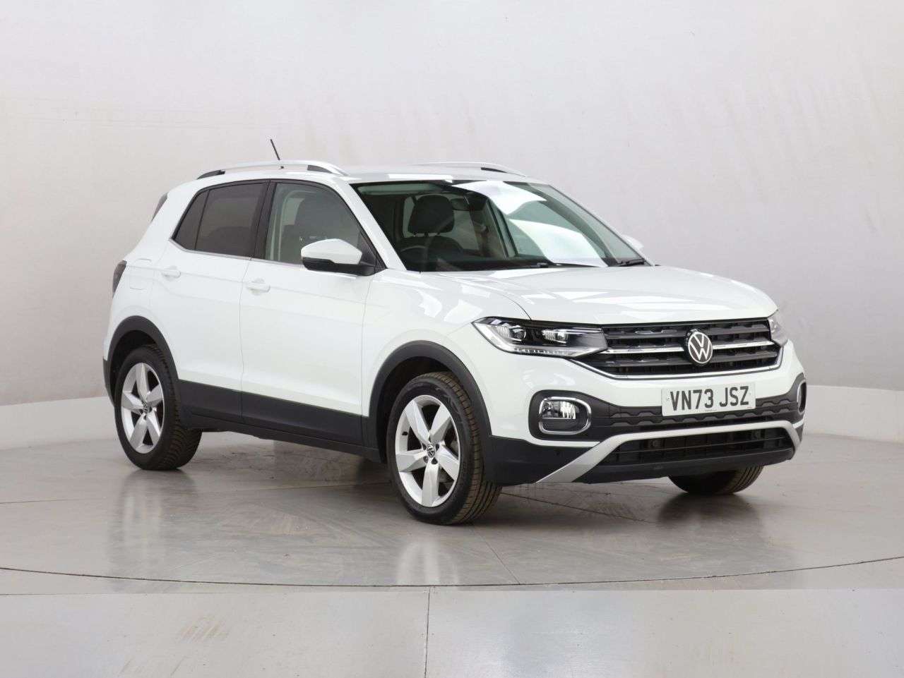 A 2023 VOLKSWAGEN T-CROSS 1.5 TSI EVO SEL SUV 5dr Petrol DSG Euro 6 (s/s) (150 ps) A 2023 VOLKSWAGEN T-CROSS 1.5 TSI EVO SEL SUV 5dr Petrol DSG Euro 6 (s/s) (150 ps)