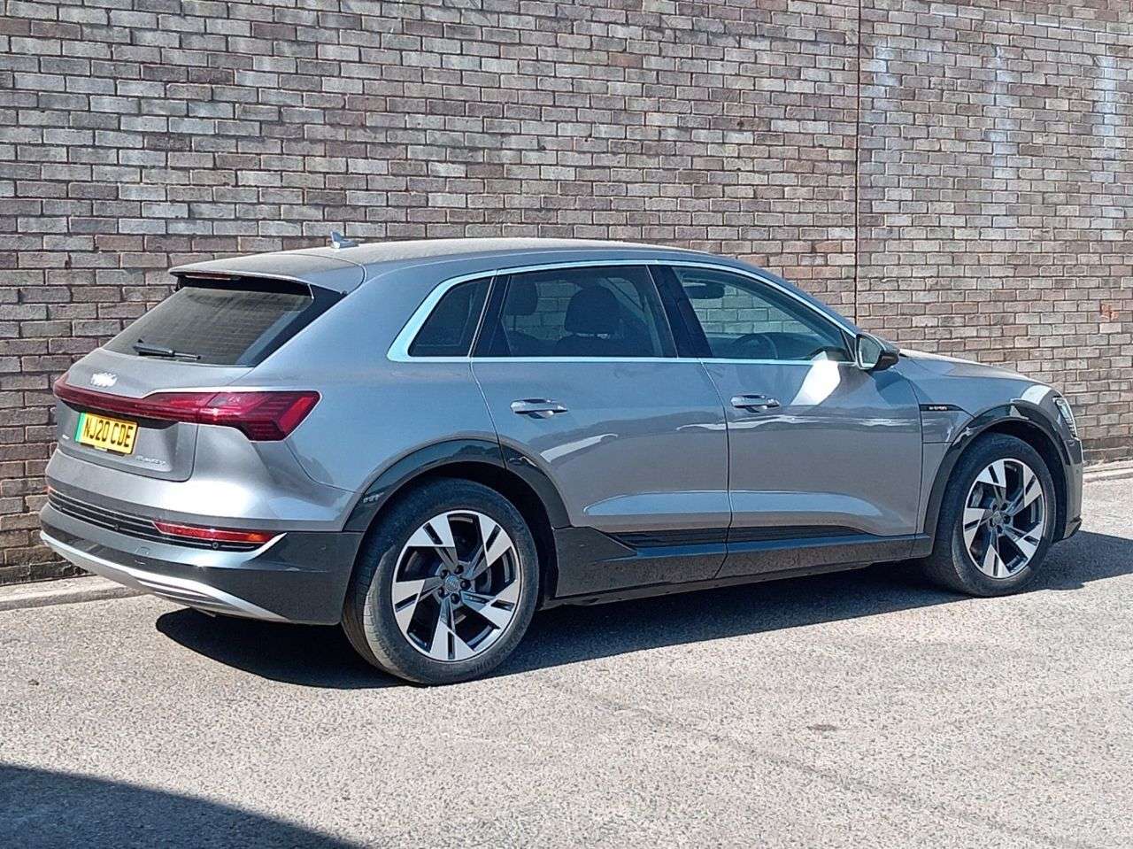 2020 AUDI E-TRON 2020 AUDI E-TRON