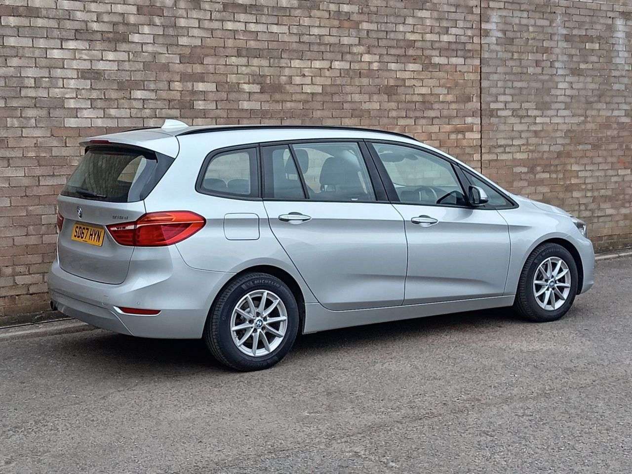 A 2017 BMW 2 SERIES GRAN TOURER 2.0 218d SE MPV 5dr Diesel Manual Euro 6 (s/s) (150 ps) A 2017 BMW 2 SERIES GRAN TOURER 2.0 218d SE MPV 5dr Diesel Manual Euro 6 (s/s) (150 ps)