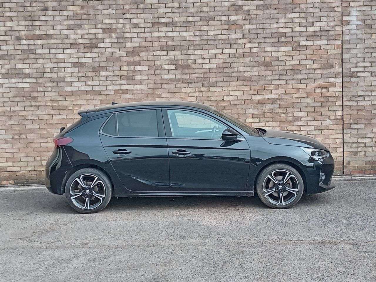 A 2021 VAUXHALL CORSA 1.2 Turbo SRi Hatchback 5dr Petrol Manual Euro 6 (s/s) (100 ps) A 2021 VAUXHALL CORSA 1.2 Turbo SRi Hatchback 5dr Petrol Manual Euro 6 (s/s) (100 ps)