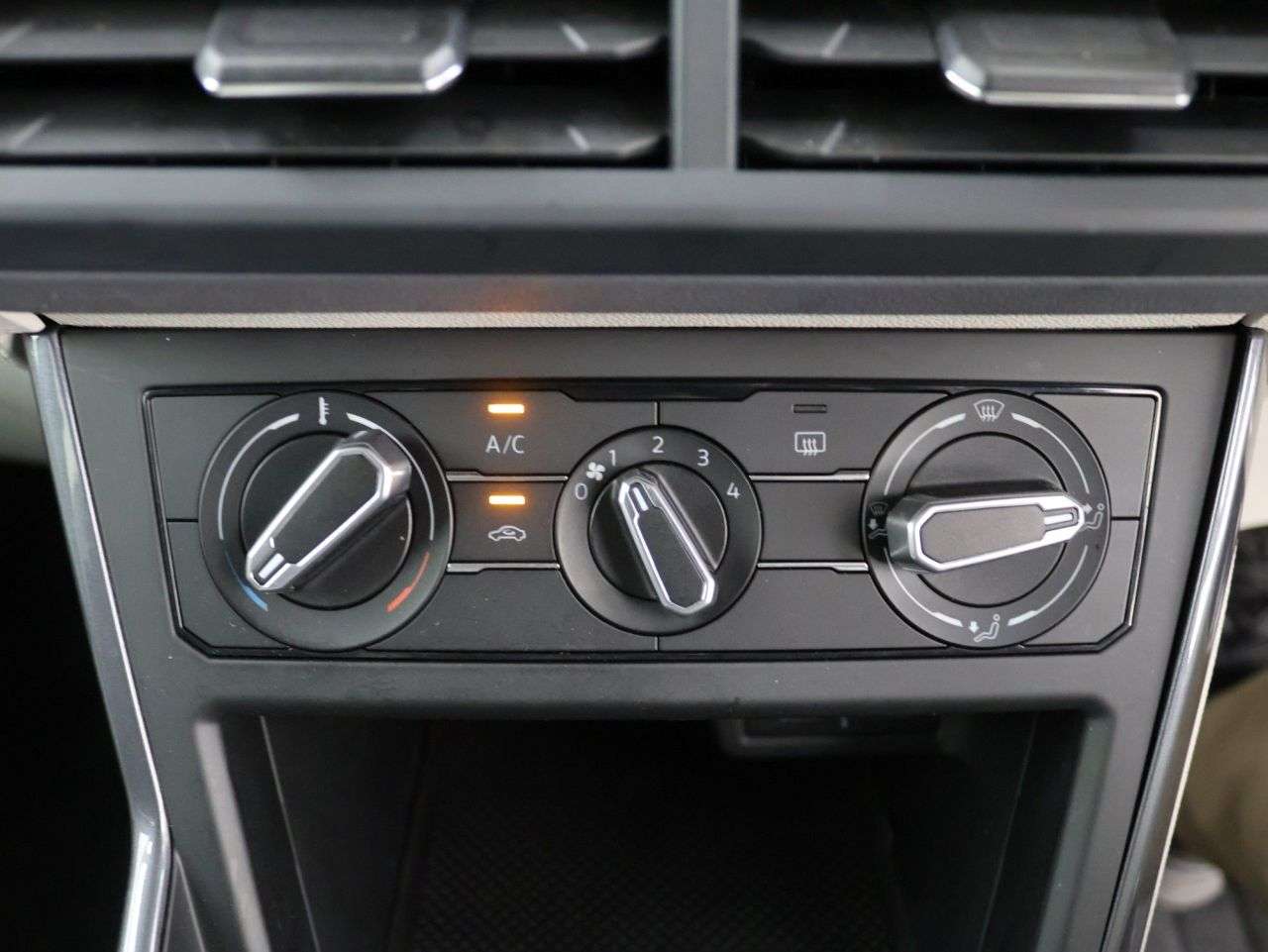 2021 VOLKSWAGEN POLO 2021 VOLKSWAGEN POLO