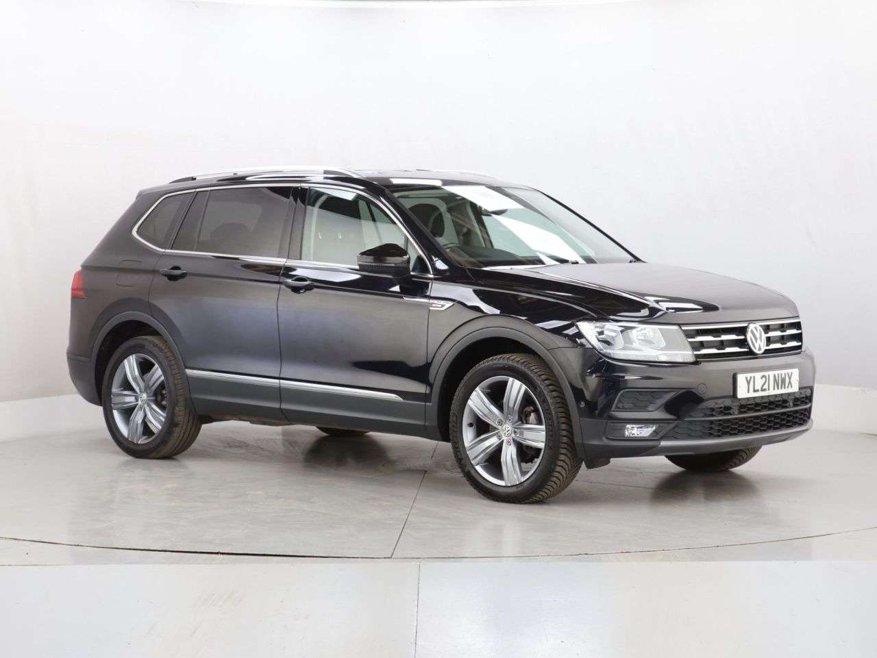 A 2021 VOLKSWAGEN TIGUAN ALLSPACE 2.0 TDI Match SUV 5dr Diesel DSG 4Motion Euro 6 (s/s) (150 ps) A 2021 VOLKSWAGEN TIGUAN ALLSPACE 2.0 TDI Match SUV 5dr Diesel DSG 4Motion Euro 6 (s/s) (150 ps)