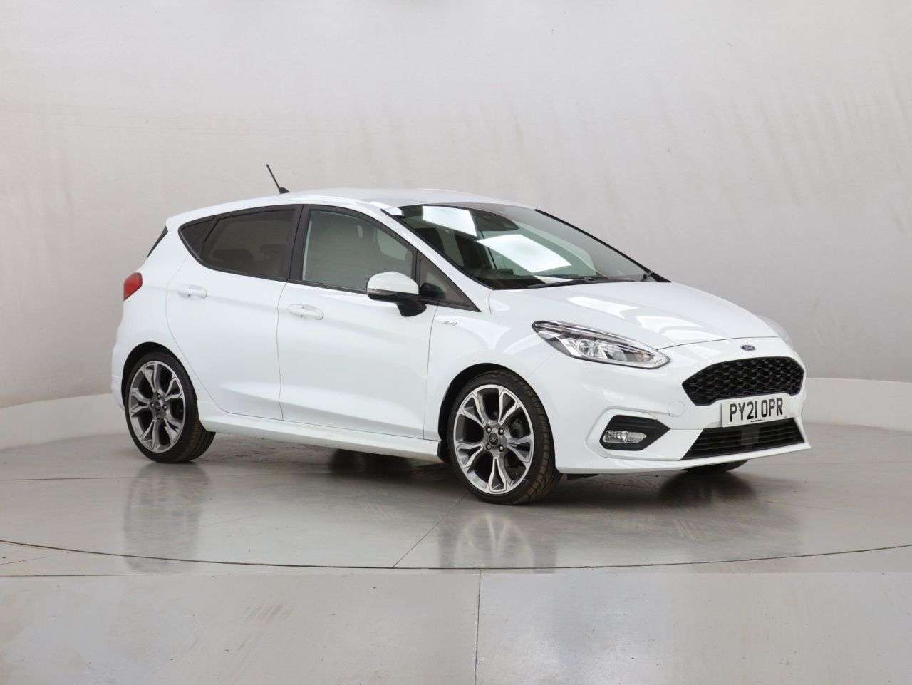 A 2021 FORD FIESTA 1.0T EcoBoost MHEV ST-Line X Edition Hatchback 5dr Petrol Manual Euro 6 (s/ A 2021 FORD FIESTA 1.0T EcoBoost MHEV ST-Line X Edition Hatchback 5dr Petrol Manual Euro 6 (s/
