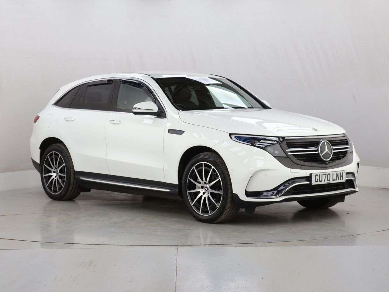 A 2020 MERCEDES-BENZ EQC EQC 400 80kWh AMG Line SUV 5dr Electric Auto 4MATIC (408 ps) A 2020 MERCEDES-BENZ EQC EQC 400 80kWh AMG Line SUV 5dr Electric Auto 4MATIC (408 ps)