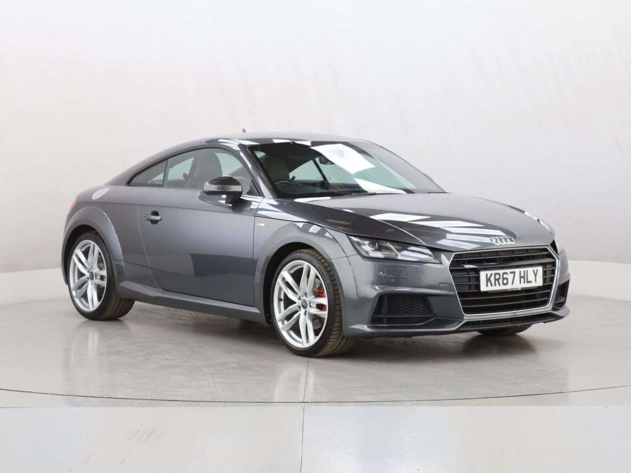 A 2017 AUDI TT 2.0 TFSI S line Coupe 3dr Petrol S Tronic Euro 6 (s/s) (230 ps) A 2017 AUDI TT 2.0 TFSI S line Coupe 3dr Petrol S Tronic Euro 6 (s/s) (230 ps)